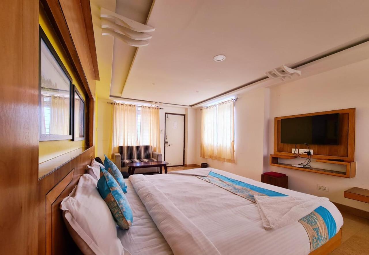 Anika Palace By Pepe Inn Hotel Ooty Dış mekan fotoğraf